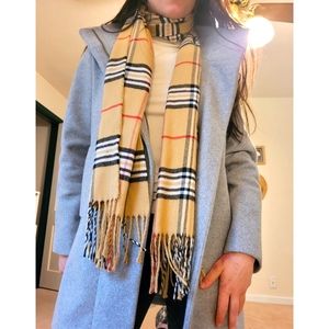 100% Cashmere Scarf